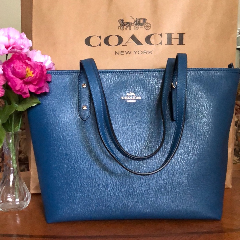 💥SOLD💥Coach Tote Bag 🦋